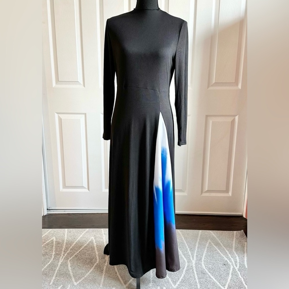 Black Long-Sleeve Maxi Dress with sweet Blue & White Tie Dye Accent